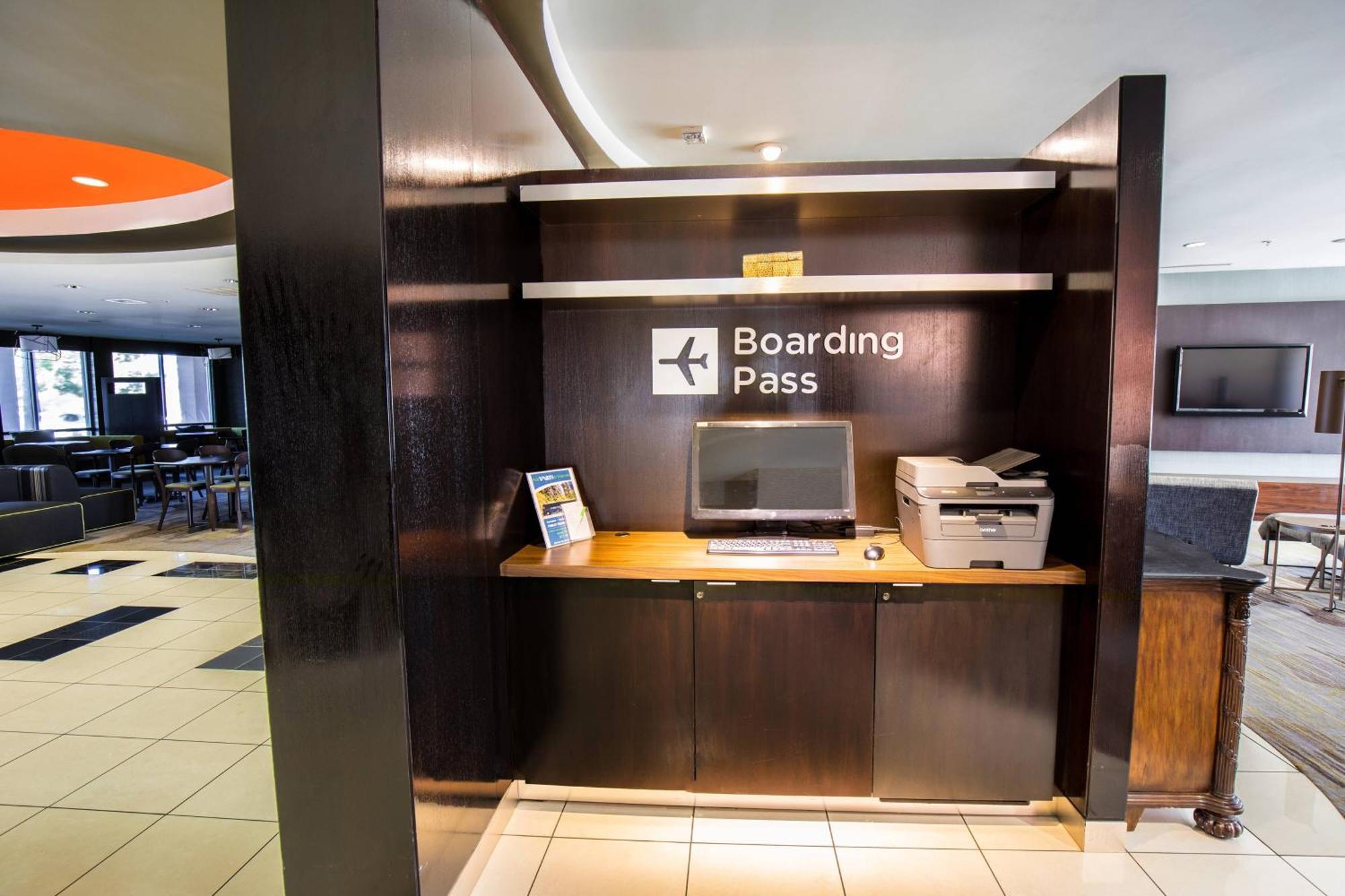 Courtyard By Marriott Merced Extérieur photo
