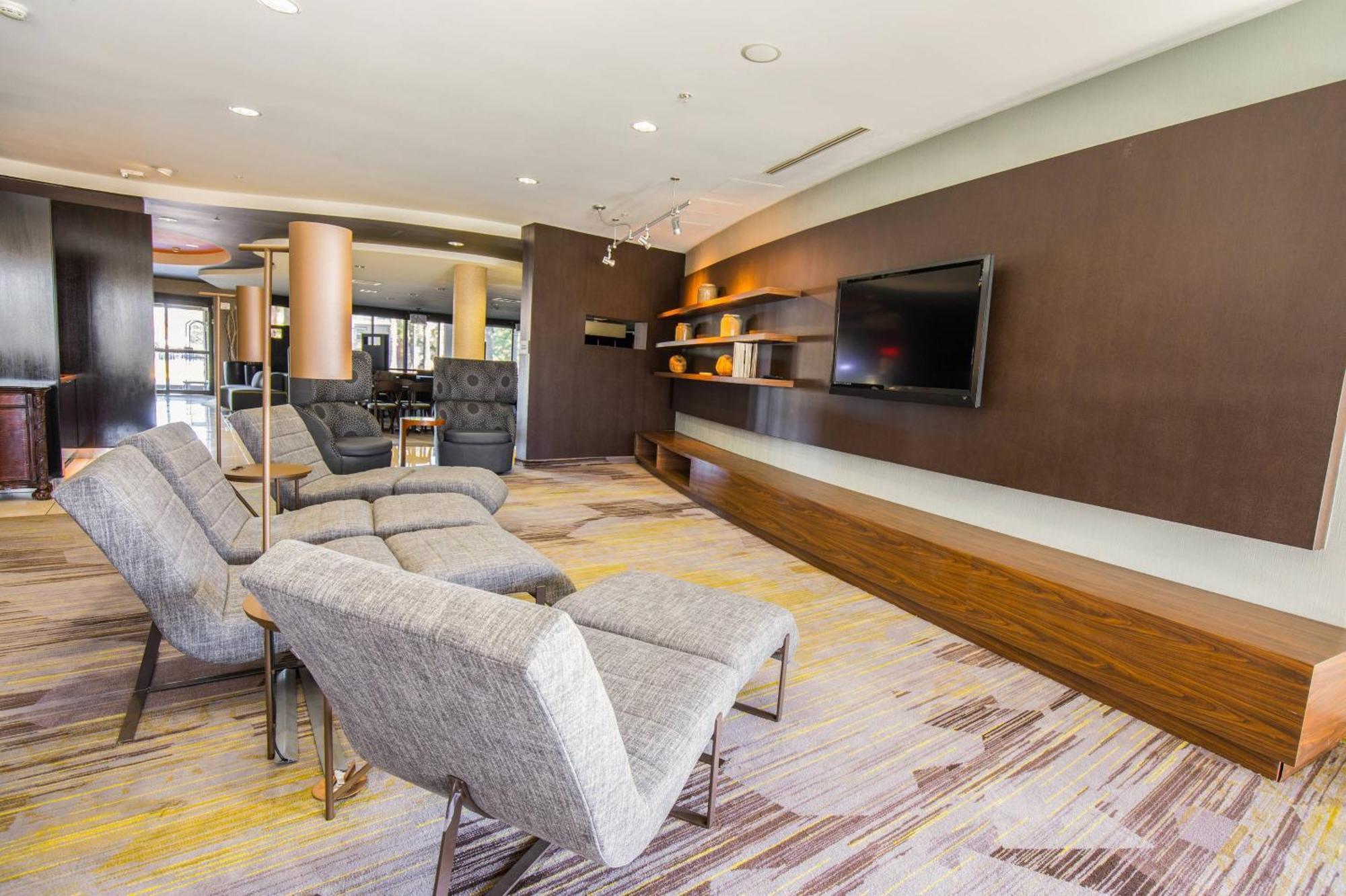 Courtyard By Marriott Merced Extérieur photo